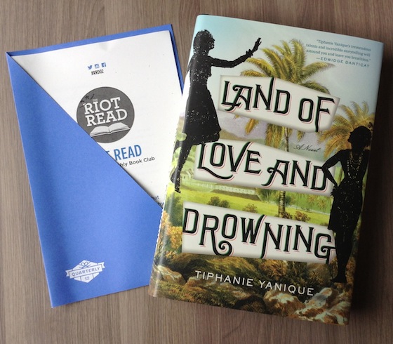 Riot Read Monthly Book Club Subscription Review #RRD02 Items