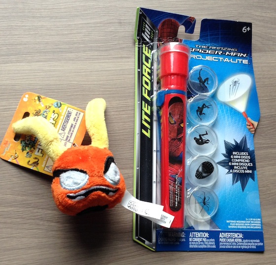 Nerd Block Junior Boys Subscription Box Review – August 2014 Flashlight