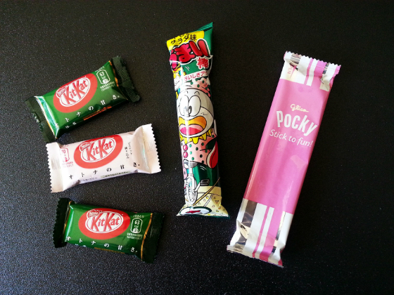 OishiiBox Subscription Box Review - July 2014 Kit Kat