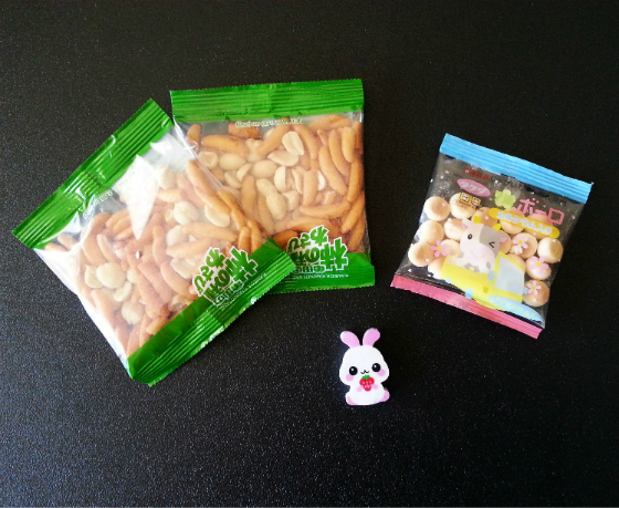 OishiiBox Subscription Box Review - July 2014 Snacks