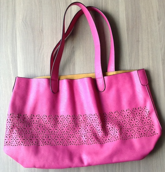 Social Bliss The Style Box Subscription Review – August 2014 Bag