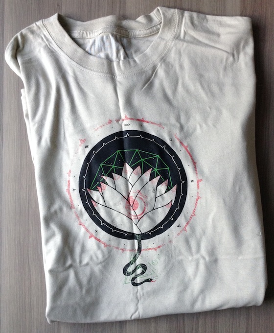 threaded-canvas-august-tee