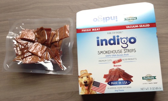 BarkBox Subscription Box Review & Coupon – Sept 2014 Indigo