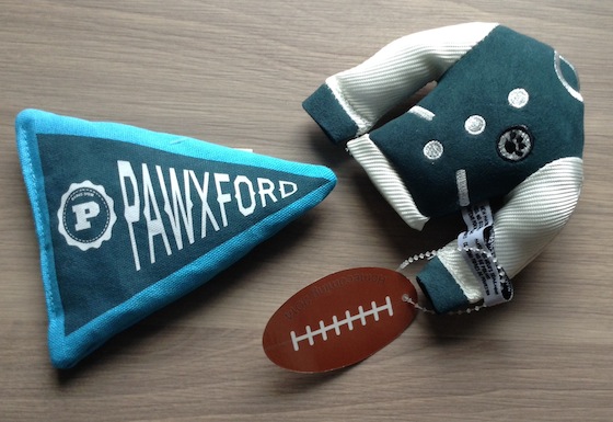 BarkBox Subscription Box Review & Coupon – Sept 2014 Pawxford
