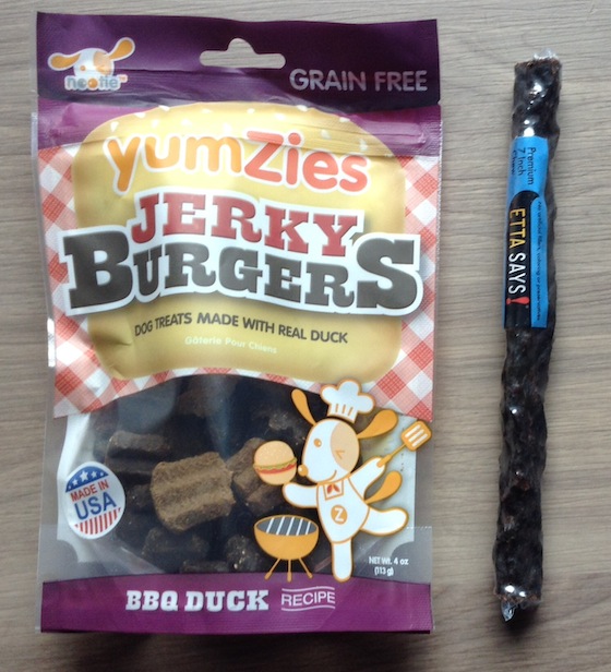 BarkBox Subscription Box Review & Coupon – Sept 2014 Yumzies
