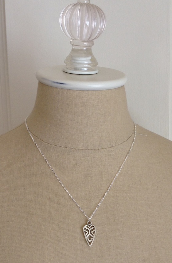 Box of Happies Subscription Box Review – September 2014 Necklace