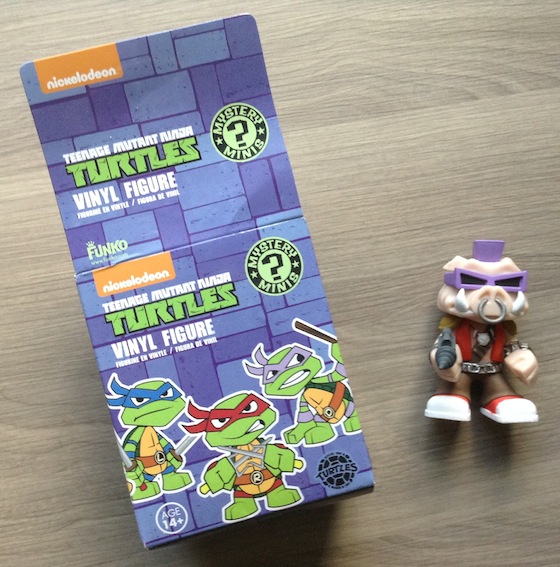 My Geeky Goodies Subscription Box Review – Sept 2014 Turtles