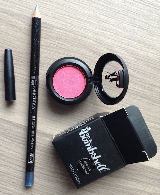 BoxyCharm Beauty Subscription Box Review – October 2014 Eyeliner