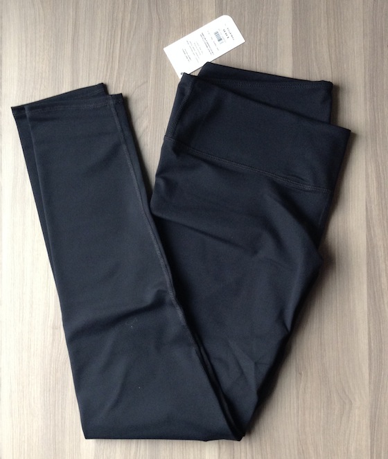 Fabletics Review & $25 Off Coupon – October 2014 Leggings