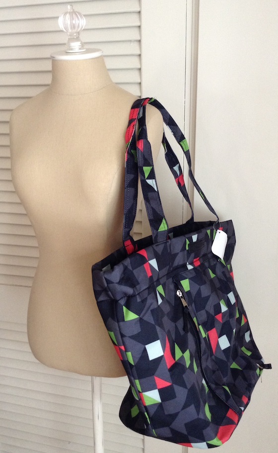 Fabletics Review & $25 Off Coupon – October 2014 Shoulder