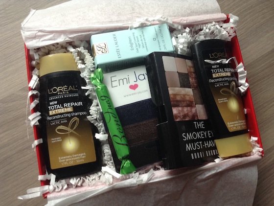 Sample Society Subscription Box Review – October 2014 Items