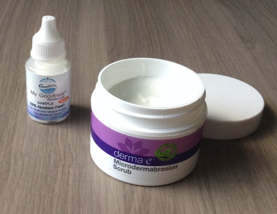 Vegan Cuts Beauty Box Review - September 2014 Derma E