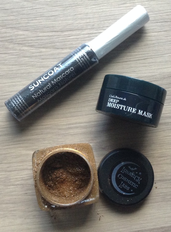Vegan Cuts Beauty Box Review - September 2014 Mascara