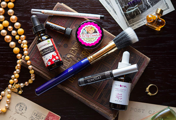 New Vegan Cuts Timeless Luxury Beauty Box