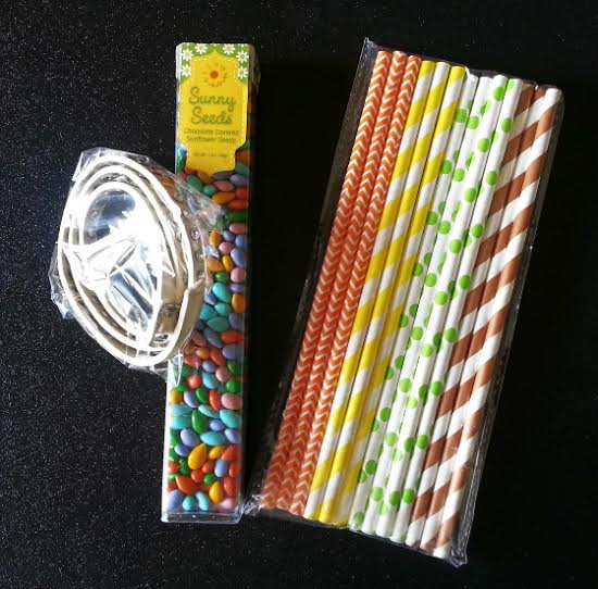 The Boodle Box Subscription Box Review – November 2014 Straws