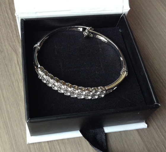 Cate & Chloe Subscription Box Review & Coupon – November 2014 Bracelet