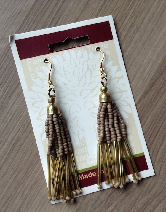 Fair Treasure Subscription Box Review – November 2014 Earrings