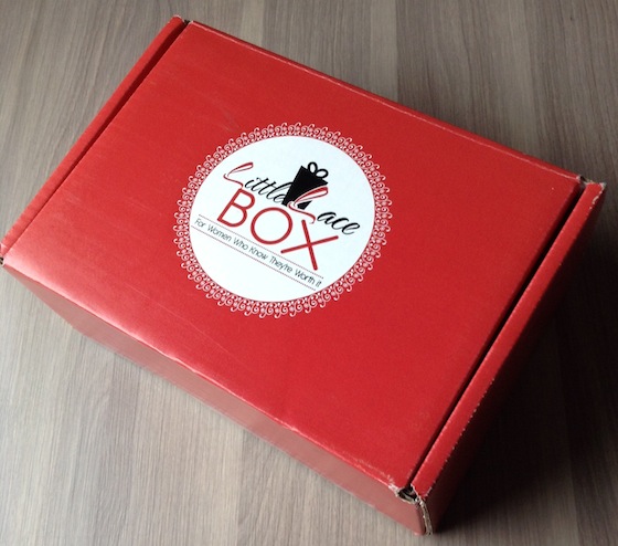 Little Lace Box Subscription Review & Coupon – Oct 2014 Box
