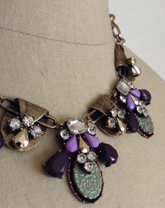 Your Bijoux Box Jewelry Subscription Box Review – Nov 2014 Stone Detail