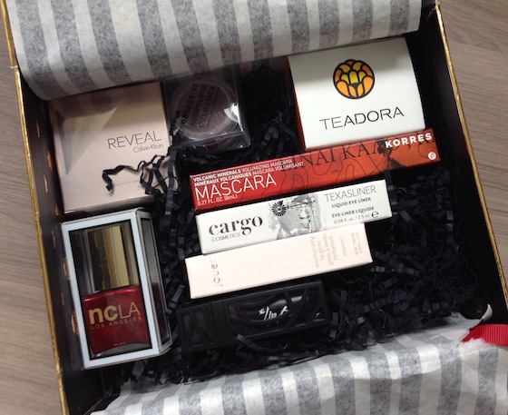 glossybox-holiday-box-2014-items