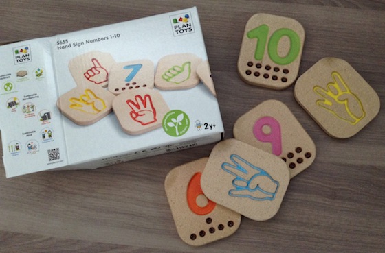 Googaro Subscription Box Review – November 2014 Counting