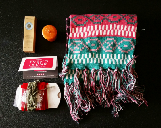 IndulgeMeBox Subscription Box Review - December 2014 Items