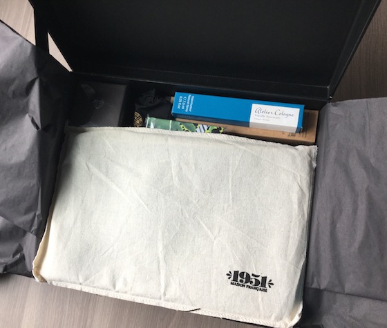 Oui Please Subscription Box Review - December 2014 First Look