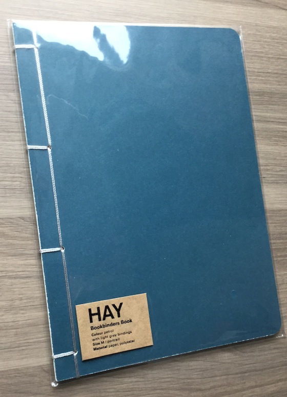 Skandicrush Holiday Box Review  Notepad