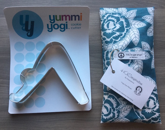 BuddhiBox Subscription Box Review – December 2014 Cookie Cutter