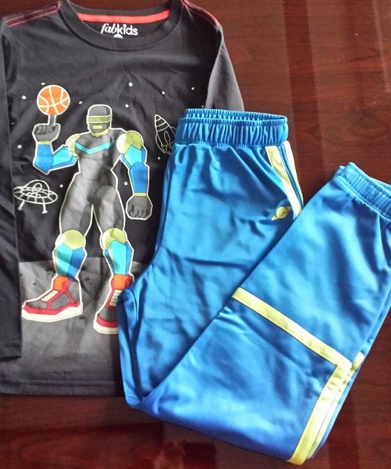 FabKids Subscription Review: Boys Edition - December 2014 Space Outfit