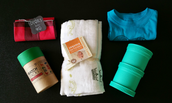 SwiggyDiggyDoo Subscription Box Review - December 2014 Items