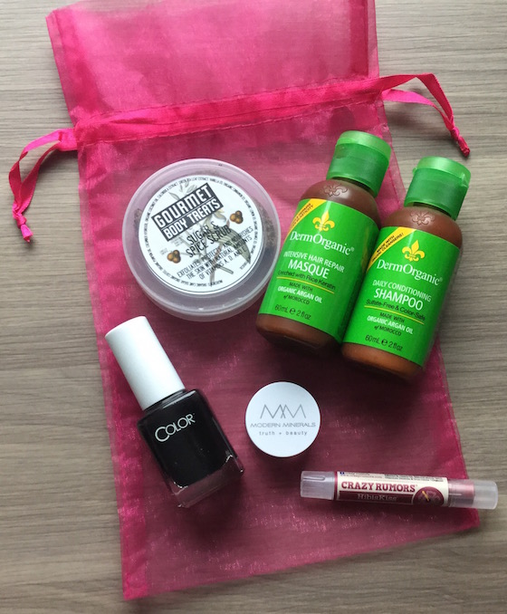 Vegan Cuts Beauty Box Subscription Review – January 2015 Items