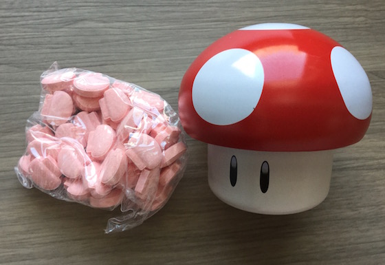 1UP Box Subscription Box Review - February 2015 Candy