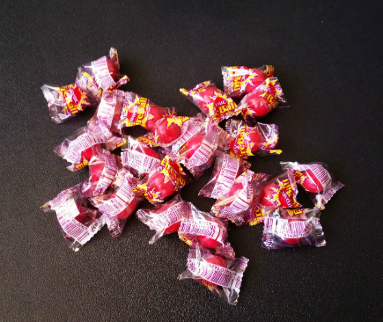 Candy Club Subscription Box Review – January 2015 Red Hots