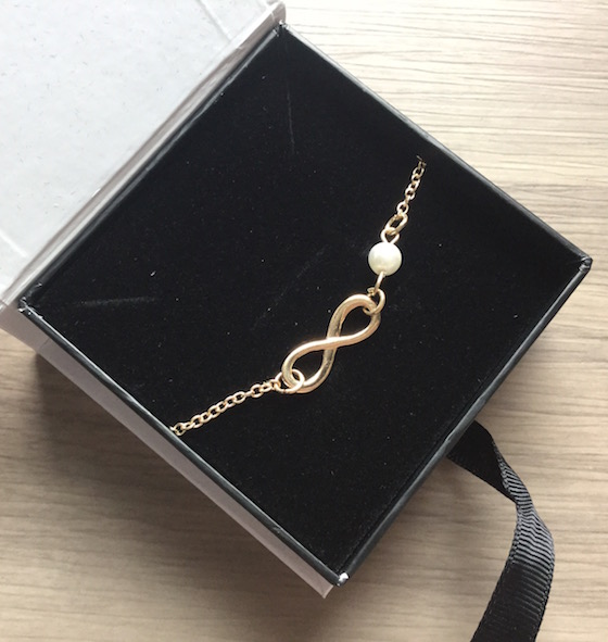 Cate & Chloe Subscription Box Review – February 2015 Bracelet