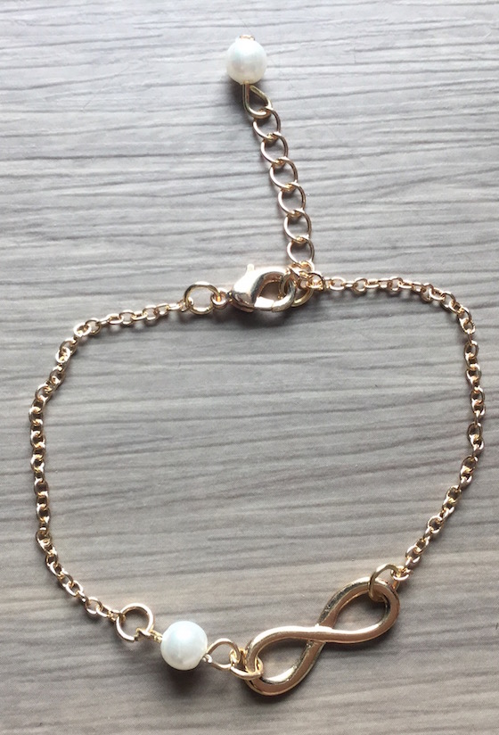 Cate & Chloe Subscription Box Review – February 2015 Gold Bracelet