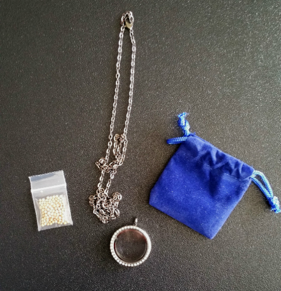 Loved + Blessed Subscription Box Review – February 2015 Necklace