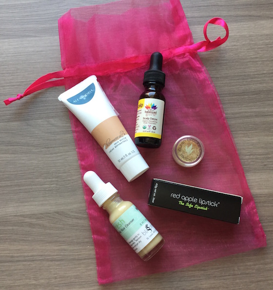 Vegan Cuts Beauty Box Subscription Review – February 2015 Items