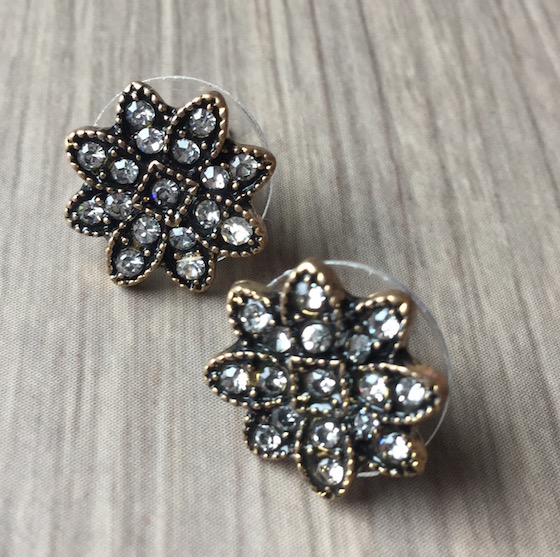 Your Bijoux Box Jewelry Subscription Box Review – Feb 2015 Studs