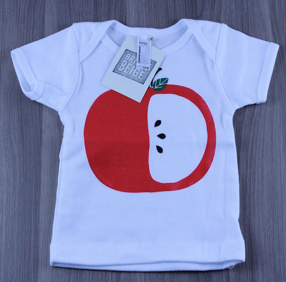 A Little Bundle Subscription Box Review – February 2015 Tee