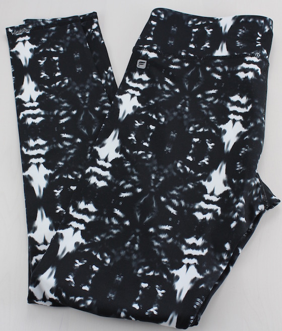Fabletics Review & $25 Off Coupon – March 2015 Leggings