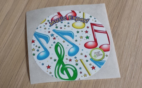 Green Kid Crafts Subscription Box Review - March 2015 sticker