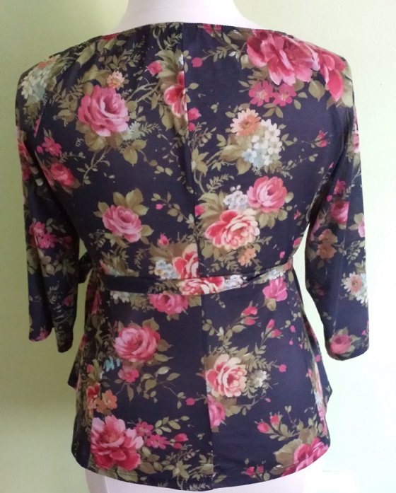 Gwynnie Bee Clothing Subscription Review + Free Month Coupon Igigi Blouse Back