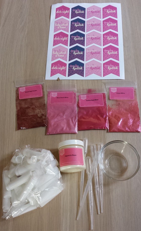 Handmade Beauty Box Subscription Box Review - March 2015 Suuplies