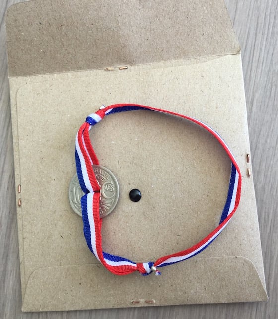 Oui Please Subscription Box Review – March 2015 Bracelet