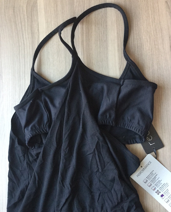 wantable-fitness-feb-2015-tank-bra