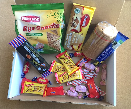 Universal Yums Subscription Box Review – April 2015 Contents