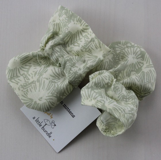 A Little Bundle Subscription Box Review – March 2015 Mitts