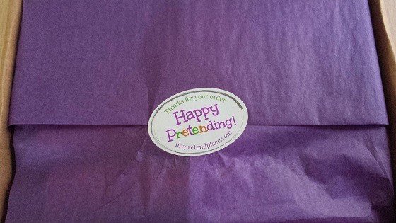 My Pretend Place Craft Subscription Box Review – April 2015 Inside