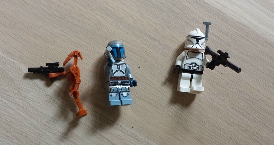 Pley Subscription Box Review - April 2015 - Mini Figures